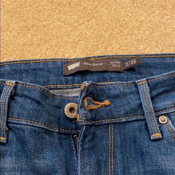 Levis skinny demi curve jeans - Picture 2 of 4